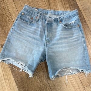 Levi Light Blue 501 Jean shorts size 28